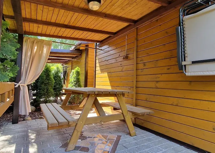 Letniskowe Liliowy Zakatek 롯지